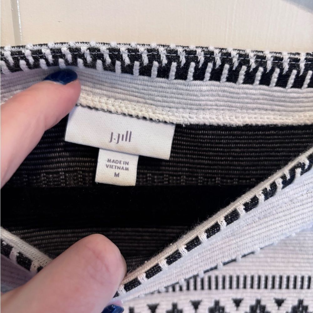 J. Jill Black and Cream Patterned Long Sleeve Top - Picture 4 of 5